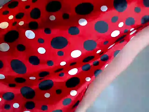 yolly fox online show from 09-22-25, 04:24