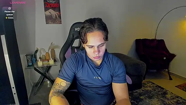 Maximiliano scoott   online show from 02-10-26, 10:42