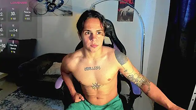 Maximiliano scoott   online show from 04-12-26, 08:12