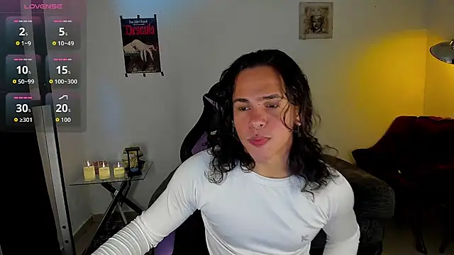 Maximiliano scoott   online show from 11-18-25, 05:38