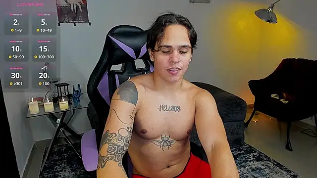 Maximiliano scoott   online show from 11-21-25, 10:53