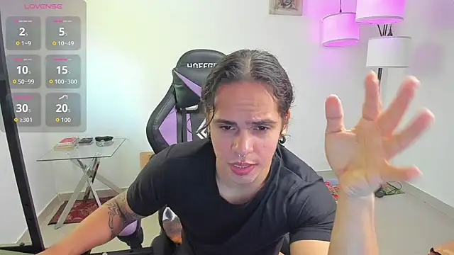 Maximiliano scoott   online show from 11-05-25, 08:56