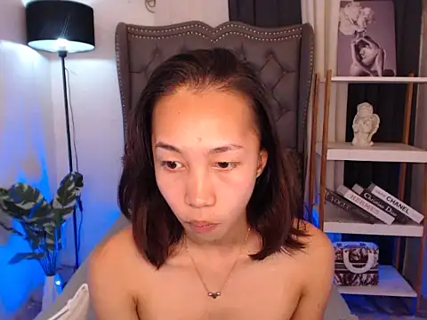 Sweet kittyxx online show from 10-02-25, 05:00