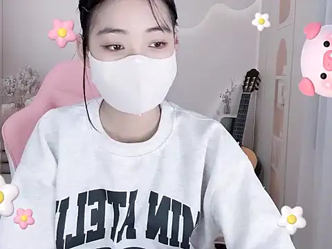 KiuAnh 22 online show from 04-28-26, 03:00