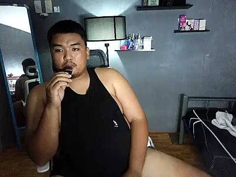 amanda vuitton online show from 09-10-25, 05:12