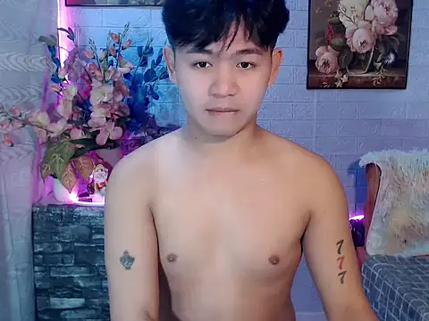 Snapshot of Albertx_Destroyer69 chatting on 06-22-26, 02:17 Albertx Destroyer69 online show from 06-22-26, 02:17