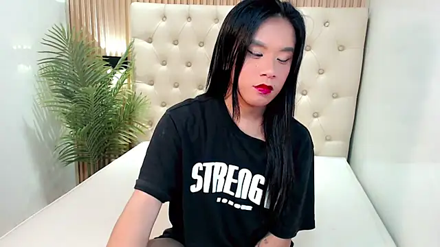 lovely sofiaxx online show from 11-06-25, 11:09