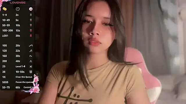 Naughtychen18 online show from 03-17-26, 12:13