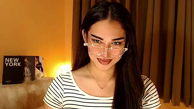 magnificent kitana online show from 10-19-25, 01:25