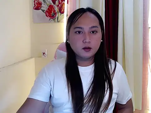 Snapshot of beatiful_lust chatting on 07-17-26, 03:09 beatiful lust online show from 07-17-26, 03:09