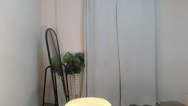 Snapshot of shokolet_2001 chatting on 09-09-25, 11:30 shokolet 2001 online show from 09-09-25, 11:30