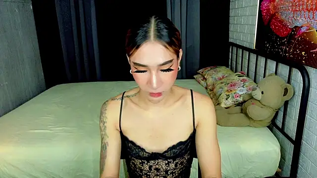 TRANSGODDESSA online show from 10-05-25, 10:11