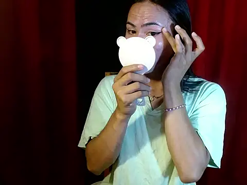 Snapshot of urhotty_megss chatting on 02-07-26, 07:00 urhotty megss online show from 02-07-26, 07:00