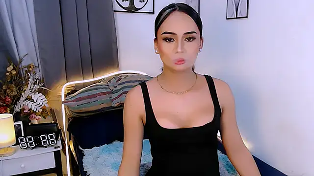 Zialustts online show from 10-10-25, 04:08