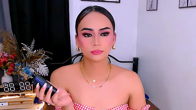 Zialustts online show from 03-08-26, 04:21