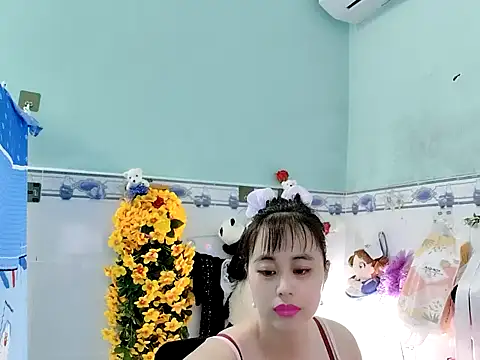emgaixinhngoan online show from 09-25-25, 12:38