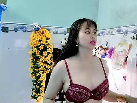 emgaixinhngoan online show from 09-24-25, 12:11