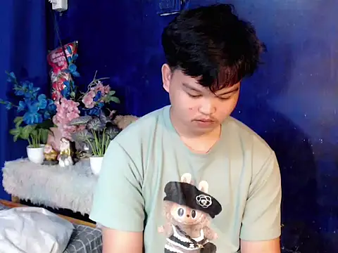 Reynelcock online show from 02-26-26, 04:56