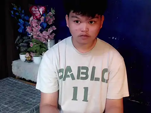 Reynelcock online show from 03-06-26, 03:40