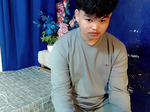 Reynelcock online show from 02-17-26, 12:30