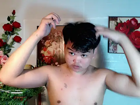 Reynelcock online show from 07-12-26, 04:57