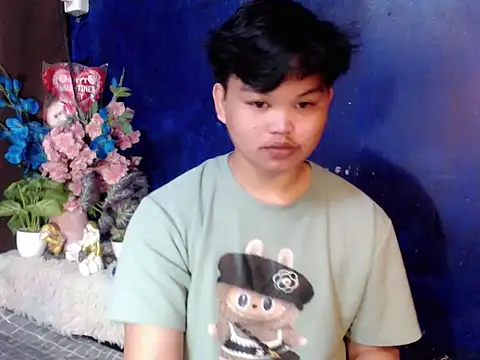 Reynelcock online show from 04-09-26, 04:47