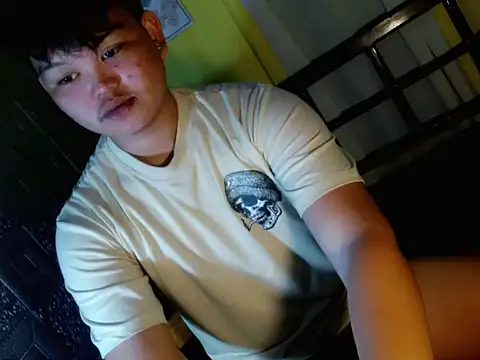 Reynelcock online show from 11-28-25, 06:57