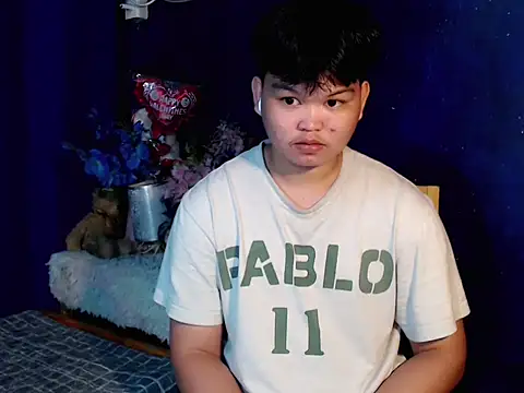 Reynelcock online show from 11-07-25, 04:00