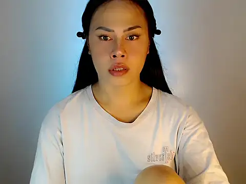 Snapshot of Angelina_bunny chatting on 10-16-25, 07:38 Angelina bunny online show from 10-16-25, 07:38