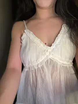 Snapshot of -katinat- chatting on 07-19-26, 04:15 -katinat- online show from 07-19-26, 04:15