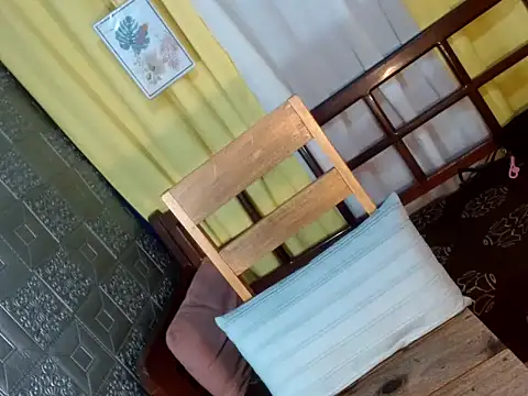 Snapshot of urguy_toshi chatting on 01-16-26, 08:57 urguy toshi online show from 01-16-26, 08:57