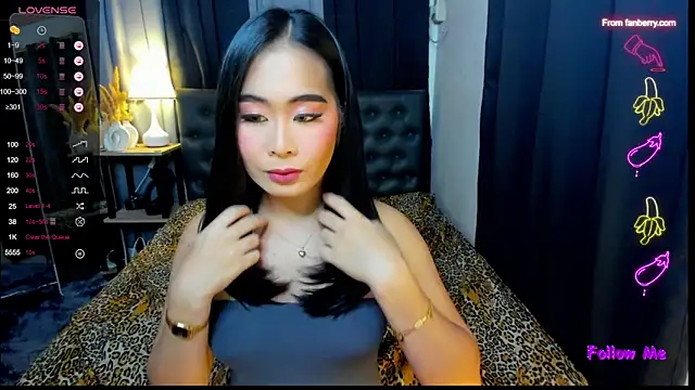 AngeliqueSolace online show from 10-25-25, 07:36