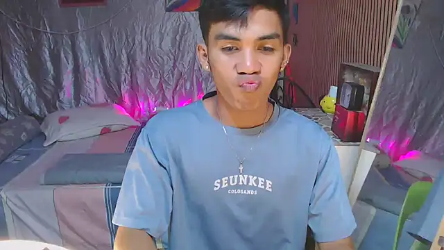 urhot chany online show from 11-20-25, 04:51