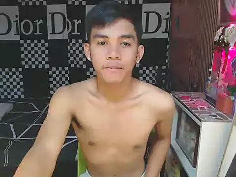 urhot chany online show from 12-20-25, 12:35