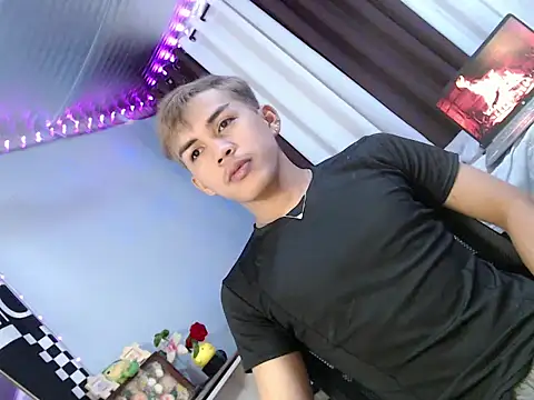 Snapshot of urhot_chany chatting on 07-12-26, 04:57 urhot chany online show from 07-12-26, 04:57