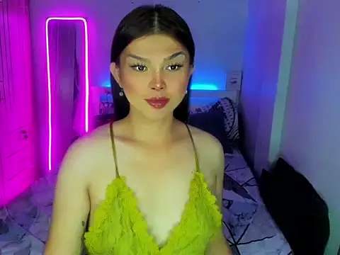 Sweetestcandyx  online show from 06-21-26, 02:12