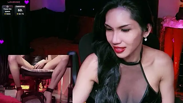 Snapshot of JadeScarlet_LoveLace chatting on 06-27-26, 09:54 JadeScarlet LoveLace online show from 06-27-26, 09:54