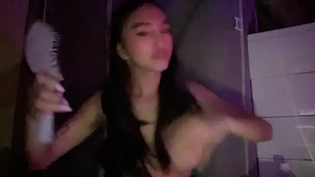 CassieXMarga online show from 10-23-25, 04:49