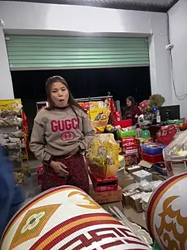 Maily NC online show from 02-08-26, 04:26