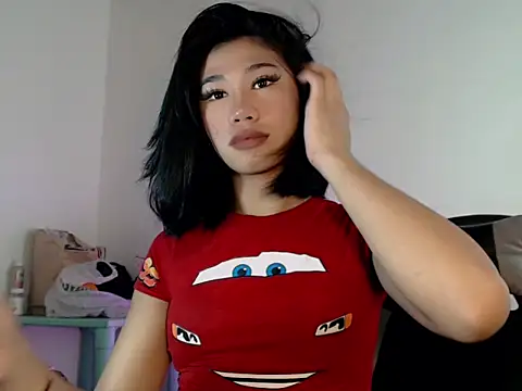 Maxine Sucks online show from 12-15-25, 06:41