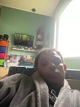 Snapshot of Samira19978 chatting on 10-16-25, 09:17 Samira19978 online show from 10-16-25, 09:17