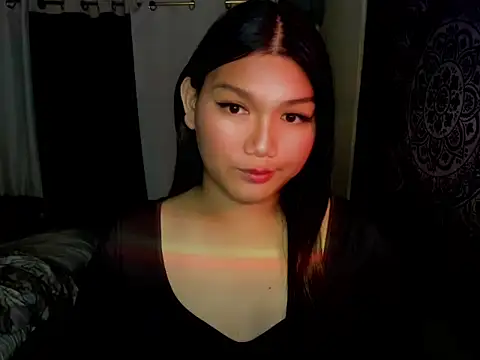 Lou heart online show from 12-17-25, 10:37