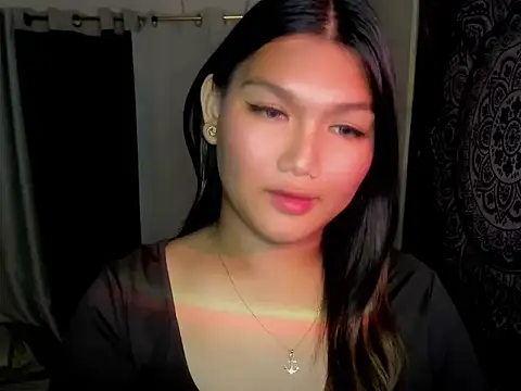 Lou heart online show from 02-11-26, 05:13