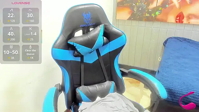 Chantalvedette online show from 11-15-25, 12:42