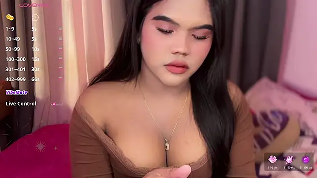 ursweet sofia online show from 06-24-26, 04:05