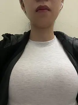 meomeo2k6 online show from 02-08-26, 06:11