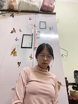 meomeo2k6 online show from 11-13-25, 06:39