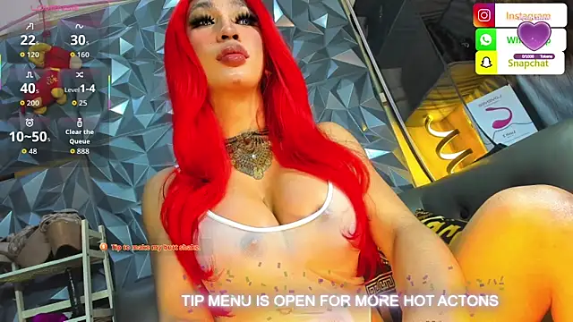 Snapshot of UrGoddess_xx chatting on 05-19-26, 05:47 UrGoddess xx online show from 05-19-26, 05:47