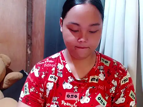  Lylia online show from 12-23-25, 05:18