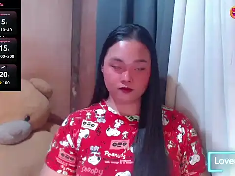Snapshot of _Lylia chatting on 06-07-26, 06:02 Lylia online show from 06-07-26, 06:02